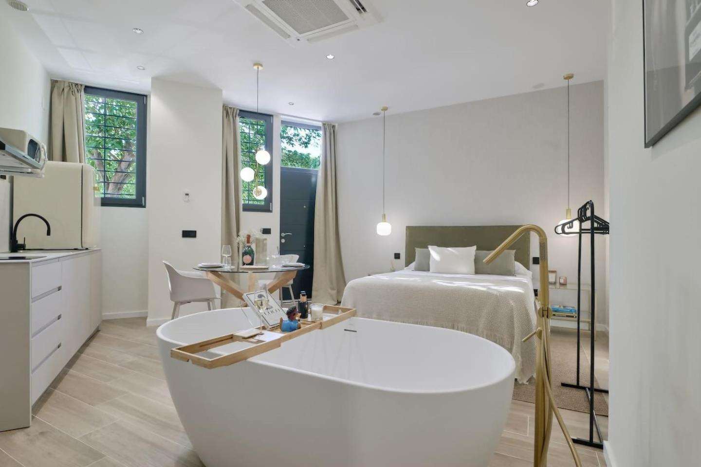 ולנסיה Romantic Apartment N1 Oceanografico By Virkin Suites מראה חיצוני תמונה